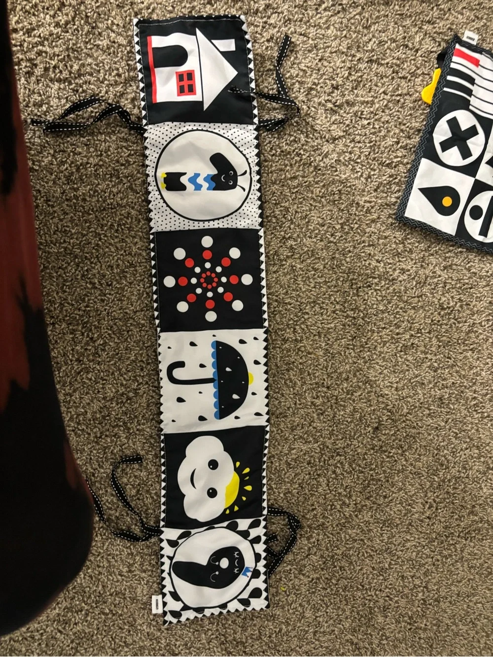 Black & White Infant Sensory-Weather, Numbers, and Nature learning toys